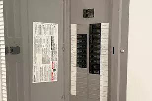 523 W 65th Pl, Chicago, IL 60621 - Photo 20