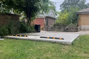 8106 S Langley Ave, Chicago, IL 60619 - Photo 12