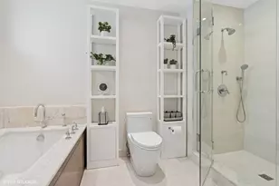 1327 N Sutton Pl, Chicago, IL 60610 - Photo 14