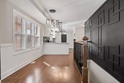 7830 S Merrill Avenue, Chicago, IL 60649 - Photo 10