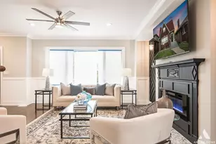 7830 S Merrill Ave, Chicago, IL 60649 - Photo 8