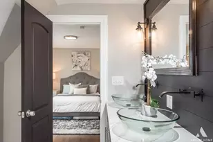 7830 S Merrill Ave, Chicago, IL 60649 - Photo 26