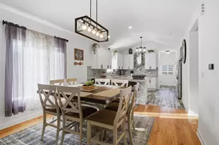 8566 S 83rd Ave, Hickory Hills, IL 60457 - Photo 10