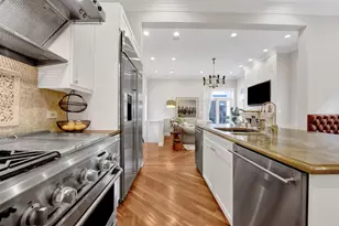 1873 N Bissell St, Chicago, IL 60614 - Photo 10