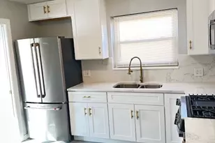 8849 N Wisner St, Niles, IL 60714 - Photo 2