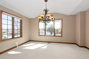 16138 Hackney Dr, Orland Park, IL 60467 - Photo 2