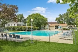 2207 Ramsey Cir, Schaumburg, IL 60194 - Photo 16