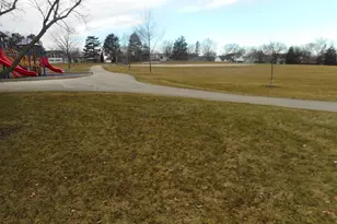 2207 Ramsey Cir, Schaumburg, IL 60194 - Photo 22