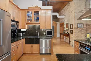 540 N Lake Shore Dr, Chicago, IL 60611 - Photo 2
