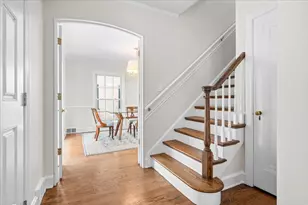 2026 Greenwood Ave, Wilmette, IL 60091 - Photo 2