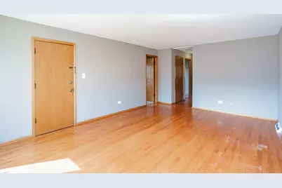 7840 Cronin Avenue #2, Justice, IL 60458 - Photo 8