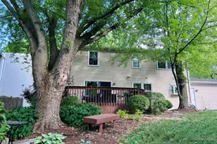 309 Carriage Hill Rd, Naperville, IL 60565 - Photo 12