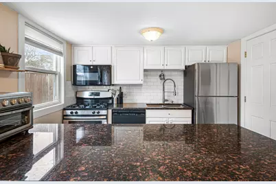 1938 Huntington Boulevard, Hoffman Estates, IL 60169 - Photo 6