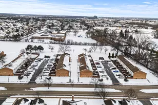 1938 Huntington Blvd, Hoffman Estates, IL 60169 - Photo 20