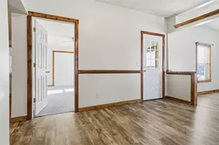 817 W Madison St, Pontiac, IL 61764 - Photo 4