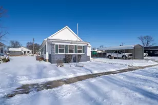 817 W Madison St, Pontiac, IL 61764 - Photo 32