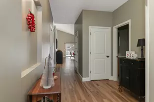 54 Yukon Cir, Bloomington, IL 61705 - Photo 4