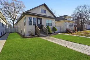 607 N 9th Ave, Maywood, IL 60153 - Photo 4