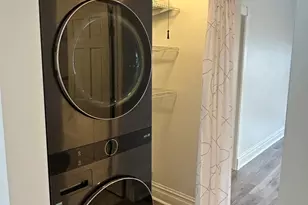 1926 W Warner Ave, Chicago, IL 60613 - Photo 12