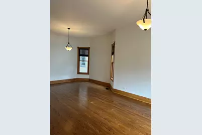 1926 W Warner Avenue #1, Chicago, IL 60613 - Photo 4