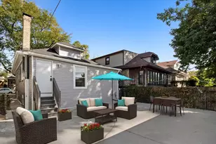 6144 N Maplewood Ave, Chicago, IL 60659 - Photo 30