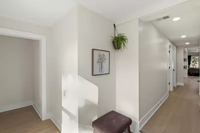 6144 N Maplewood Avenue, Chicago, IL 60659 - Photo 18