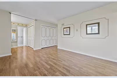 304 E Hiawatha Trail, Mount Prospect, IL 60056 - Photo 16