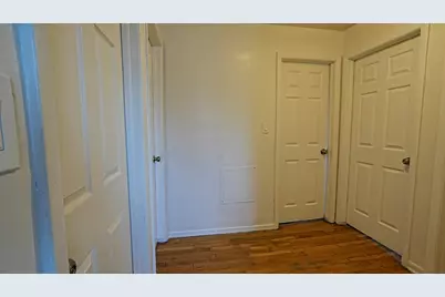 16918 S Orchard Ridge Avenue, Hazel Crest, IL 60429 - Photo 10