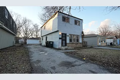 16918 S Orchard Ridge Avenue, Hazel Crest, IL 60429 - Photo 2