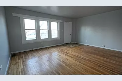 16918 S Orchard Ridge Avenue, Hazel Crest, IL 60429 - Photo 4