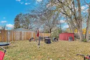 18010 Olympia Dr, Country Club Hills, IL 60478 - Photo 22