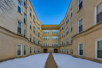 6321 N Artesian Avenue #3W, Chicago, IL 60645 - Photo 2