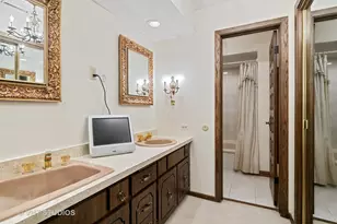 [Address not provided], Libertyville, IL 60048 - Photo 14