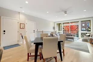 2404 W Moffat St, Chicago, IL 60647 - Photo 16