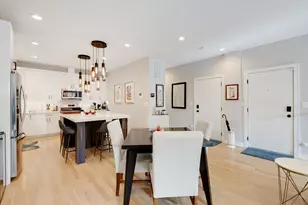 2404 W Moffat St, Chicago, IL 60647 - Photo 18