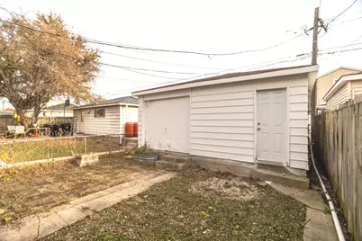 2235 N Tripp Avenue, Chicago, IL 60639 - Photo 20