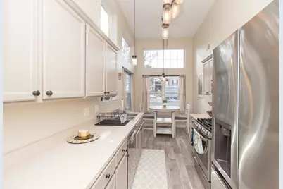 3271 Cool Springs Court, Naperville, IL 60564 - Photo 4