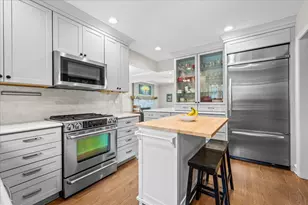 416 Pine Manor Dr, Wilmette, IL 60091 - Photo 12