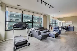 130 S Canal St, Chicago, IL 60606 - Photo 8