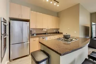 130 S Canal St, Chicago, IL 60606 - Photo 12