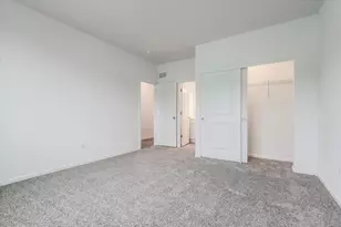 424 Comstock Rd, South Elgin, IL 60177 - Photo 22