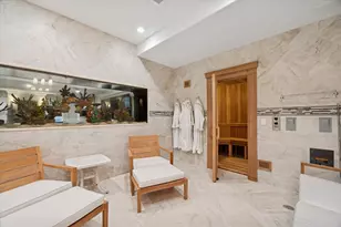 321 E 9th St, Hinsdale, IL 60521 - Photo 28