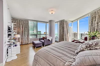 340 E Randolph Street #4901, Chicago, IL 60601 - Photo 22