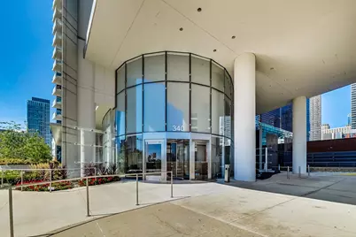 340 E Randolph Street #4901, Chicago, IL 60601 - Photo 2