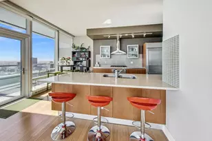 340 E Randolph St, Chicago, IL 60601 - Photo 10