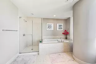 340 E Randolph St, Chicago, IL 60601 - Photo 26