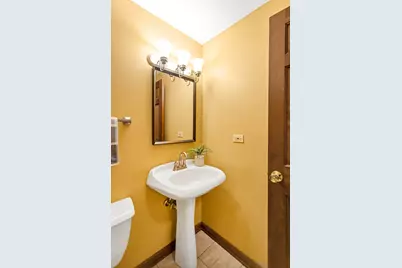 915 N Saratoga Drive, Palatine, IL 60074 - Photo 18