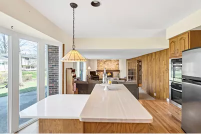 915 N Saratoga Drive, Palatine, IL 60074 - Photo 14
