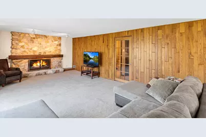 915 N Saratoga Drive, Palatine, IL 60074 - Photo 10