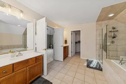 630 Thornwood Way, South Elgin, IL 60177 - Photo 14